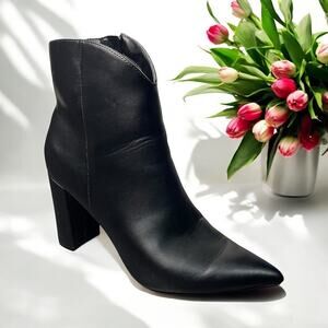Marc Fisher Guzina3 Black Ankle Booties Size 10M Pointed Toe Zip Side Block Heel